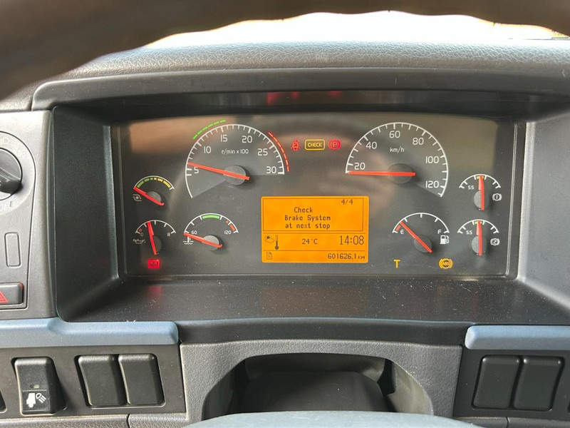 Hook lift truck Volvo FH 480 8x2 HOOKLIFT 25T TERBERG - 6m20 - LIFT AXLE - I SHIFT - WB 429cm - HAAKSYSTEEM / ABROLKIPPER: picture 9