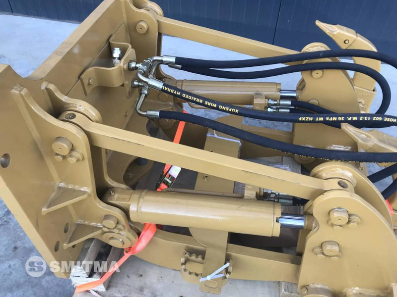 Cat D3K2 - Attachment for Construction machinery: picture 4 Cat D3K2 - Attachment for Construction machinery: picture 4