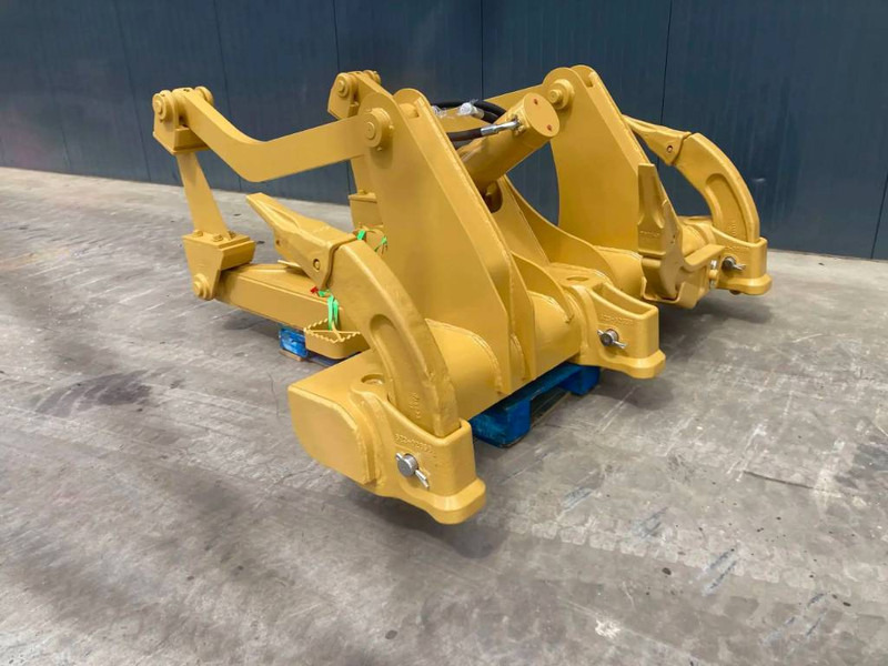 Cat D6 NG - Attachment for Construction machinery: picture 2 Cat D6 NG - Attachment for Construction machinery: picture 2
