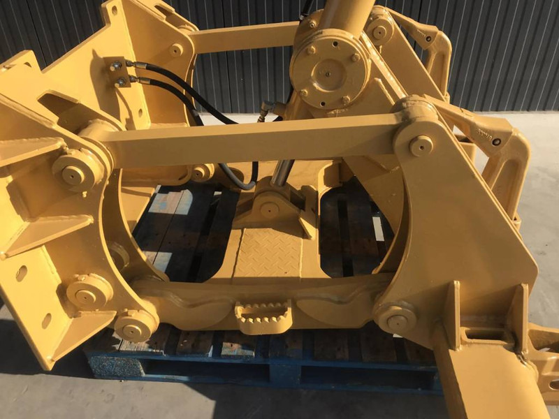 New Attachment for Construction machinery Volvo G960: picture 11