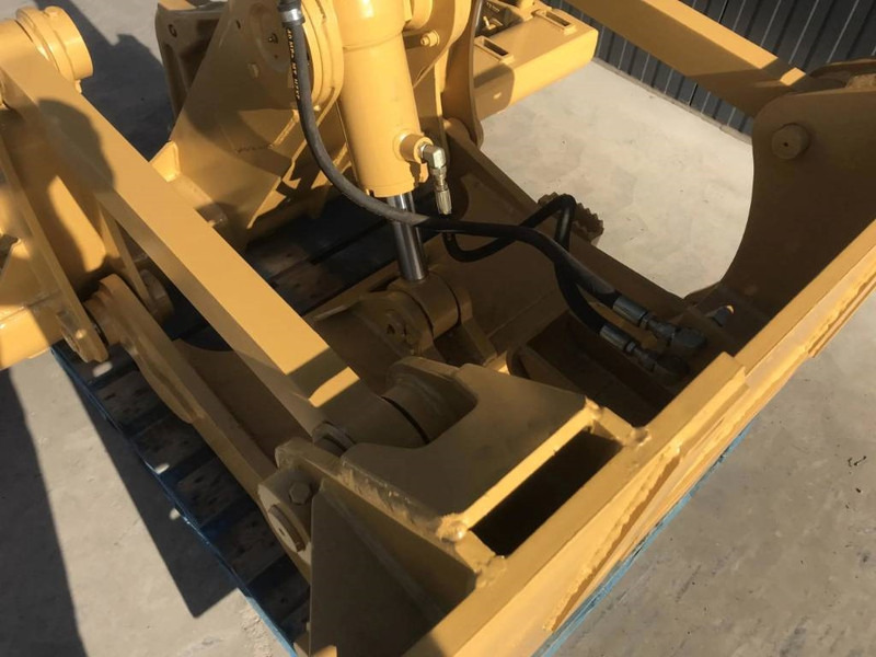 New Attachment for Construction machinery Volvo G960: picture 8