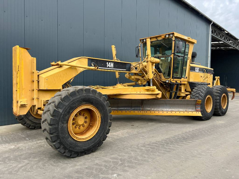 Cat 14H - Grader: picture 1 Cat 14H - Grader: picture 1
