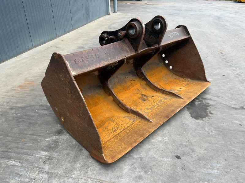 Cat 320C / 320D / 323D / M318D / M322D - Bucket for Construction machinery: picture 3 Cat 320C / 320D / 323D / M318D / M322D - Bucket for Construction machinery: picture 3