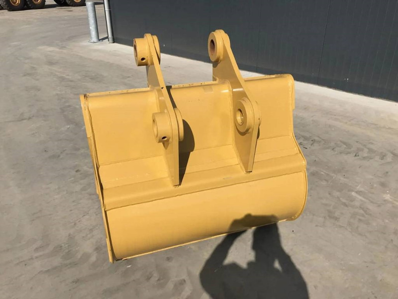 Cat 323D3 1.20m - Bucket for Construction machinery: picture 3 Cat 323D3 1.20m - Bucket for Construction machinery: picture 3