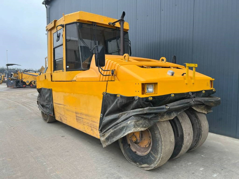 Cat PS300B - Pneumatic roller: picture 3 Cat PS300B - Pneumatic roller: picture 3
