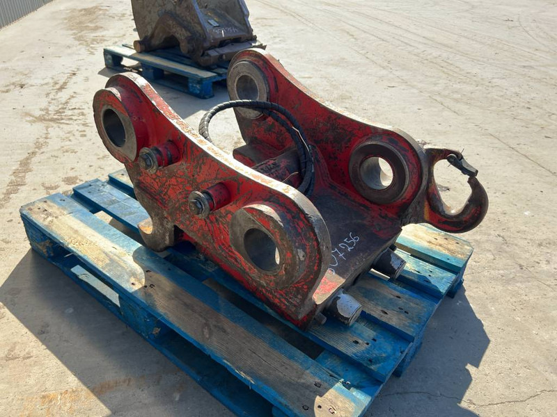 Lehnhoff HS21 - 329D / 330F - Quick coupler for Construction machinery: picture 3 Lehnhoff HS21 - 329D / 330F - Quick coupler for Construction machinery: picture 3