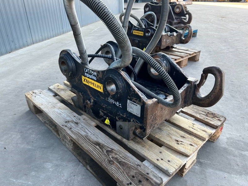 OilQuick OQ65 - M314F / M316F / M318F - Quick coupler for Construction machinery: picture 3 OilQuick OQ65 - M314F / M316F / M318F - Quick coupler for Construction machinery: picture 3