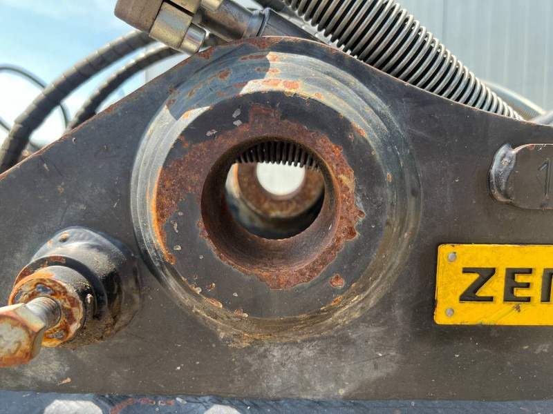 Quick coupler for Construction machinery OilQuick OQ65 - M314F / M316F / M318F: picture 9