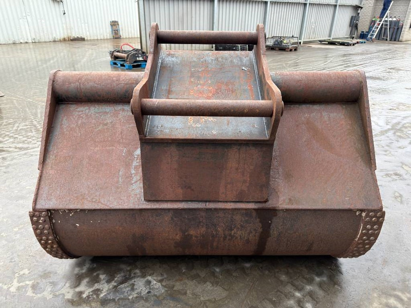 OilQuick OQ70/55 - Bucket for Construction machinery: picture 5 OilQuick OQ70/55 - Bucket for Construction machinery: picture 5