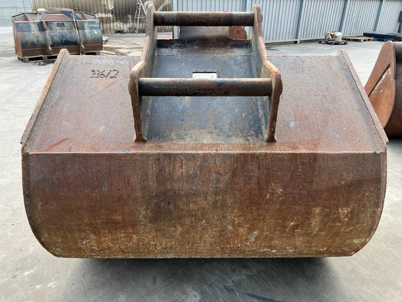 OilQuick OQ80 - Bucket for Construction machinery: picture 5 OilQuick OQ80 - Bucket for Construction machinery: picture 5