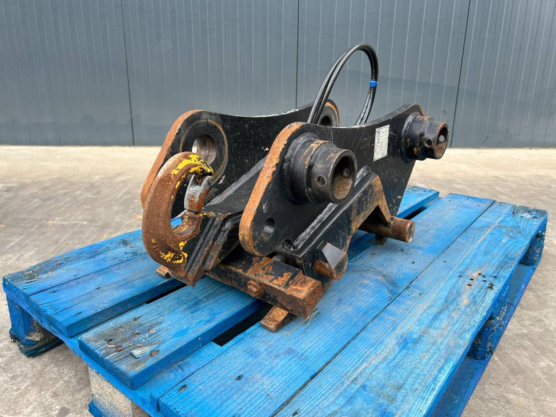 Verachtert CW10 - Quick coupler for Construction machinery: picture 1 Verachtert CW10 - Quick coupler for Construction machinery: picture 1