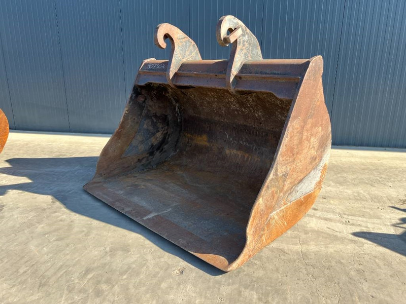 Bucket for Construction machinery Verachtert CW45: picture 1