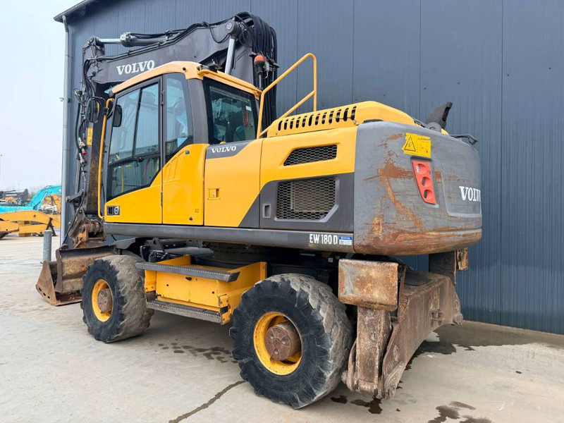 Volvo EW180D - Wheel excavator: picture 2 Volvo EW180D - Wheel excavator: picture 2