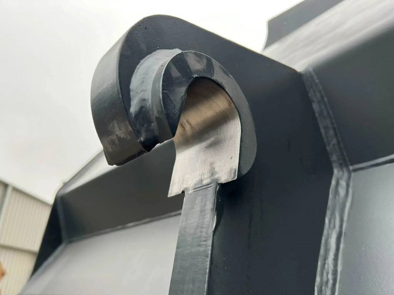 Volvo ISO / Lundberg - Caterpillar 950M - Bucket for Construction machinery: picture 4 Volvo ISO / Lundberg - Caterpillar 950M - Bucket for Construction machinery: picture 4