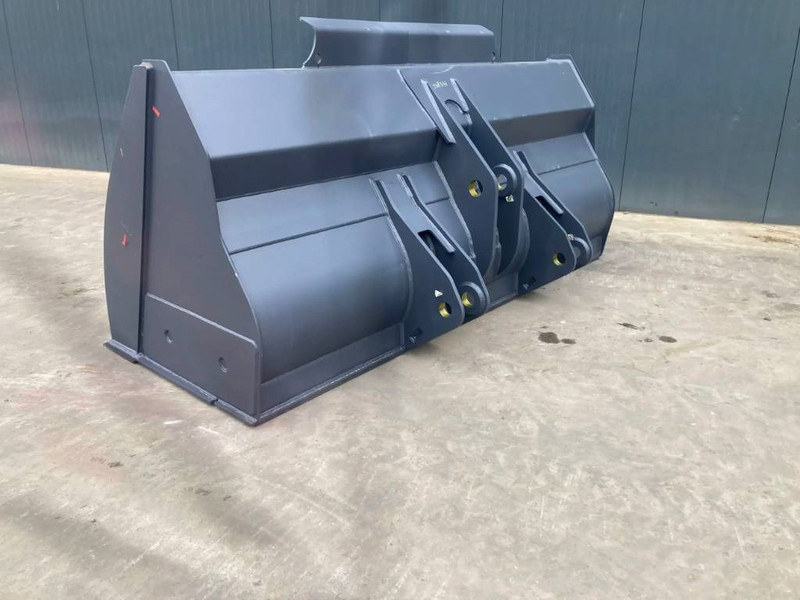 Volvo L110H - Bucket for Construction machinery: picture 2 Volvo L110H - Bucket for Construction machinery: picture 2