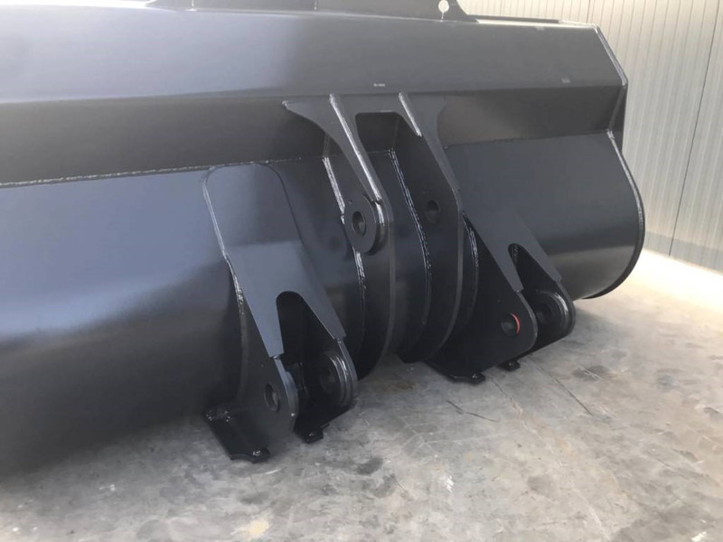 Volvo L180D - Bucket for Construction machinery: picture 5 Volvo L180D - Bucket for Construction machinery: picture 5