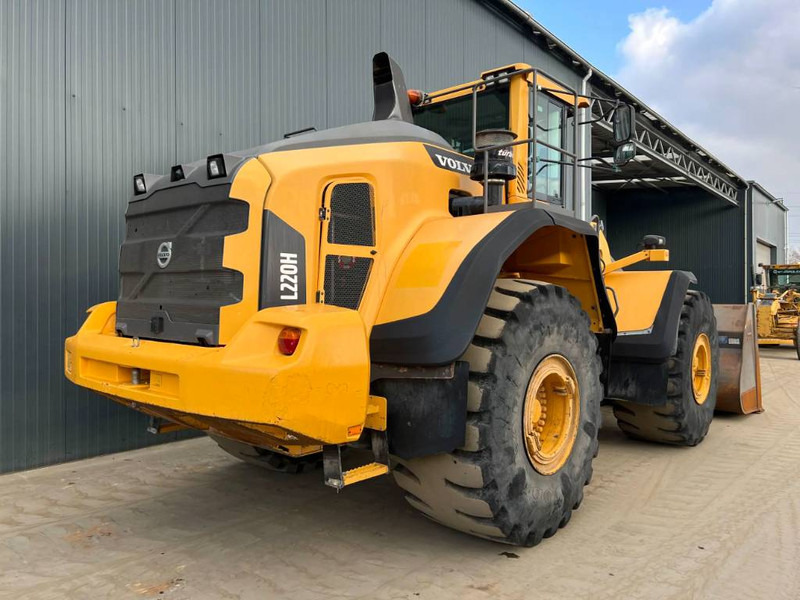 Volvo L220H - Wheel loader: picture 4 Volvo L220H - Wheel loader: picture 4