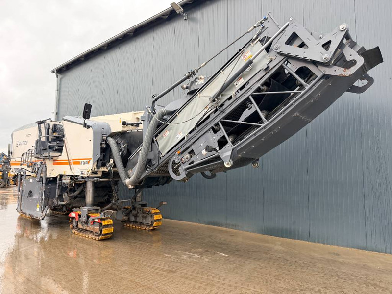 Wirtgen W200i - Asphalt machine: picture 3 Wirtgen W200i - Asphalt machine: picture 3