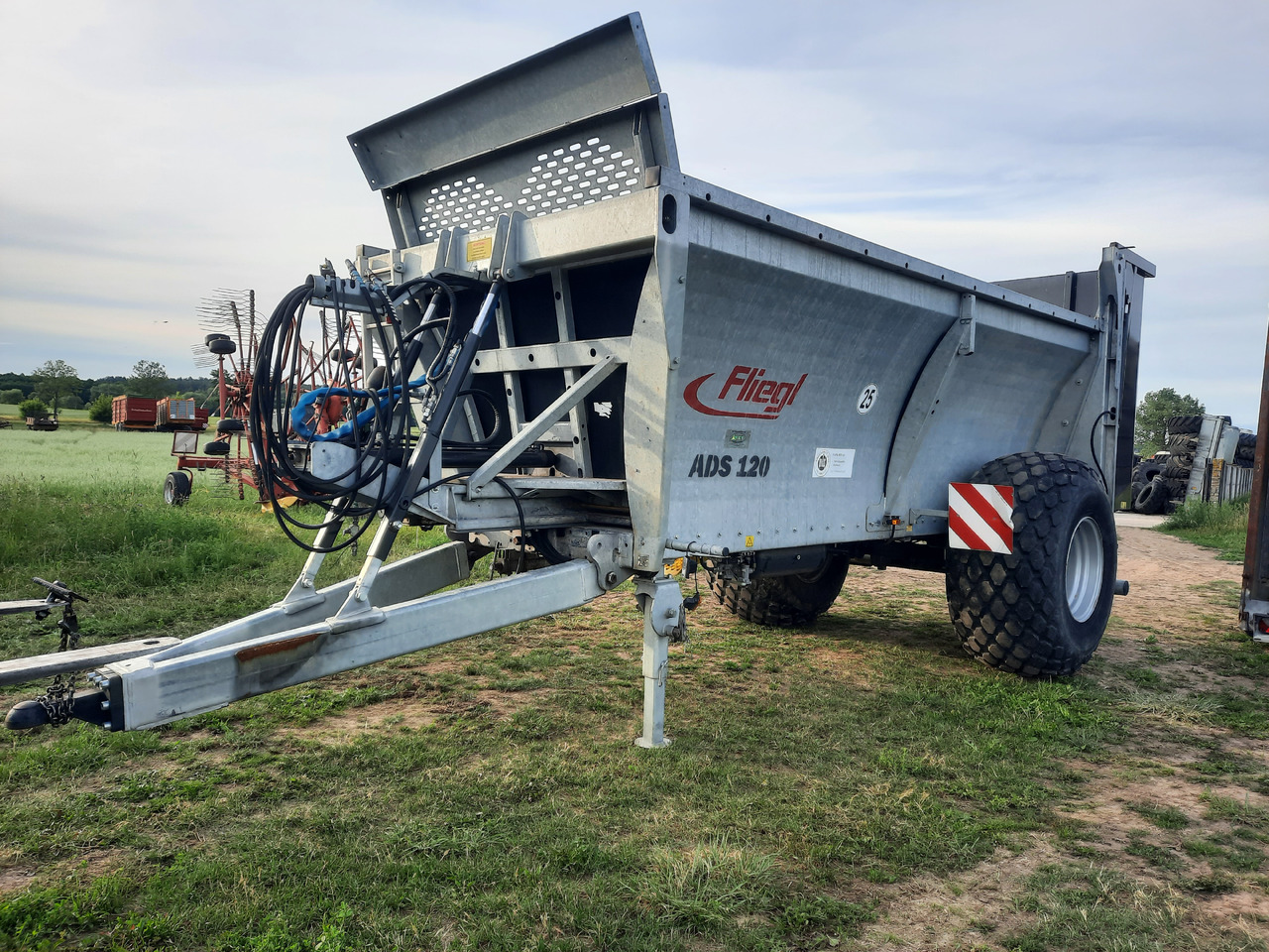FLIEGL ADS 120 - Manure spreader: picture 1 FLIEGL ADS 120 - Manure spreader: picture 1