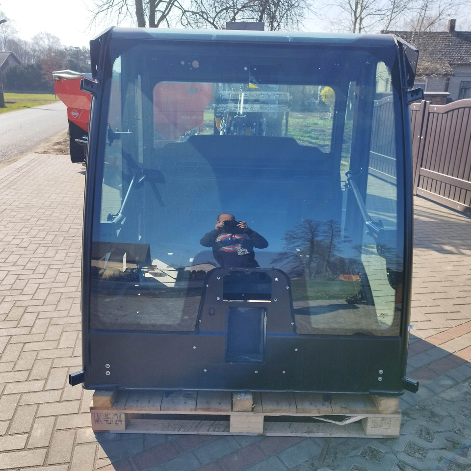 JCB TM - Cab for Construction machinery: picture 5 JCB TM - Cab for Construction machinery: picture 5