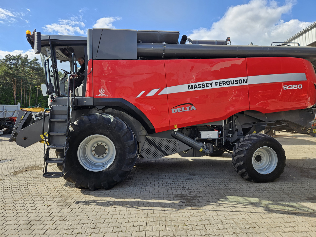 Massey Ferguson Delta 9380 - Combine harvester: picture 3 Massey Ferguson Delta 9380 - Combine harvester: picture 3
