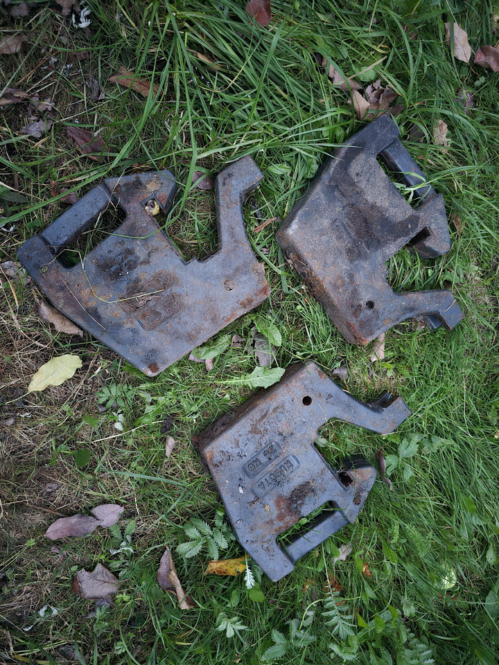 Obciążniki Kubota - Counterweight: picture 1 Obciążniki Kubota - Counterweight: picture 1