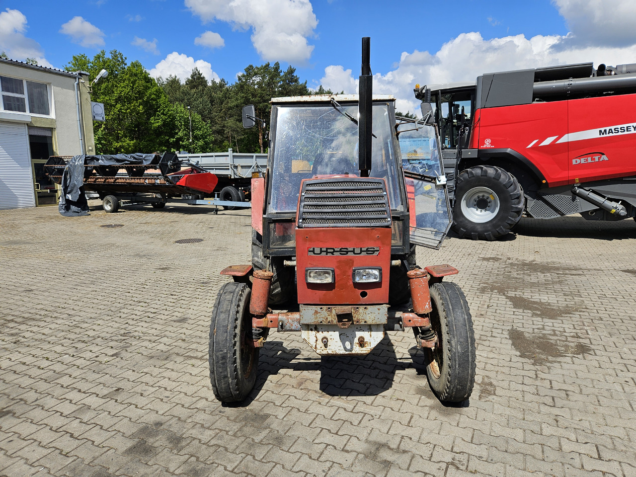 Ursus C-385 - Farm tractor: picture 5 Ursus C-385 - Farm tractor: picture 5