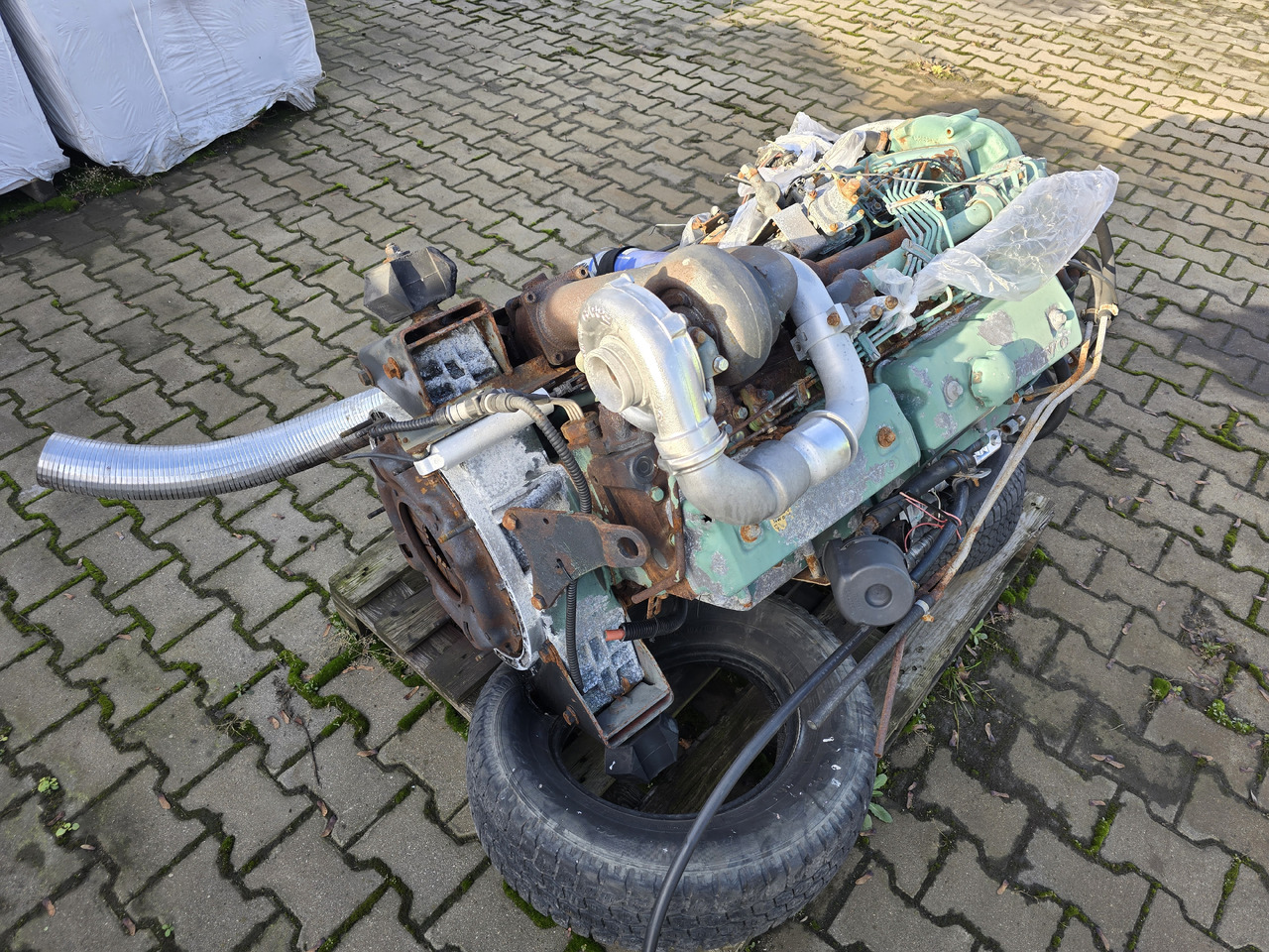 VOLVO D61 Turbo - Turbo for Construction machinery: picture 2 VOLVO D61 Turbo - Turbo for Construction machinery: picture 2