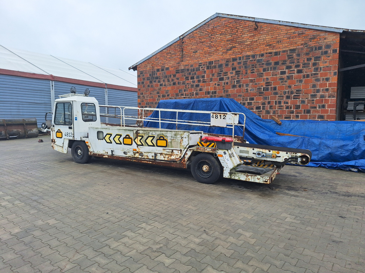 Inna MEF9 - Belt loader: picture 3 Inna MEF9 - Belt loader: picture 3