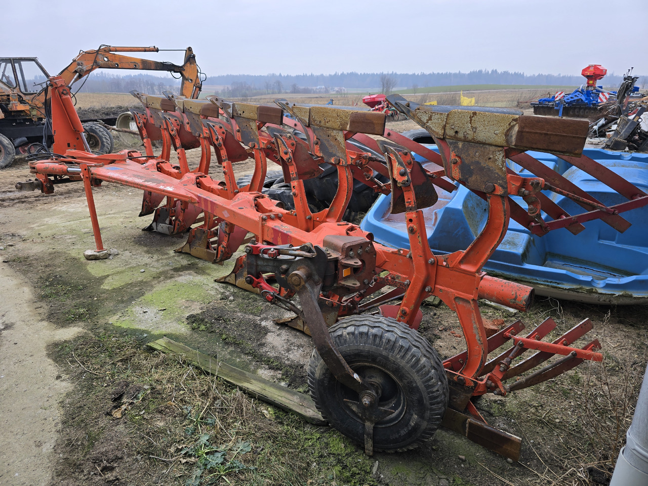 Kuhn VARI-MASTER 120 - Plow: picture 4 Kuhn VARI-MASTER 120 - Plow: picture 4