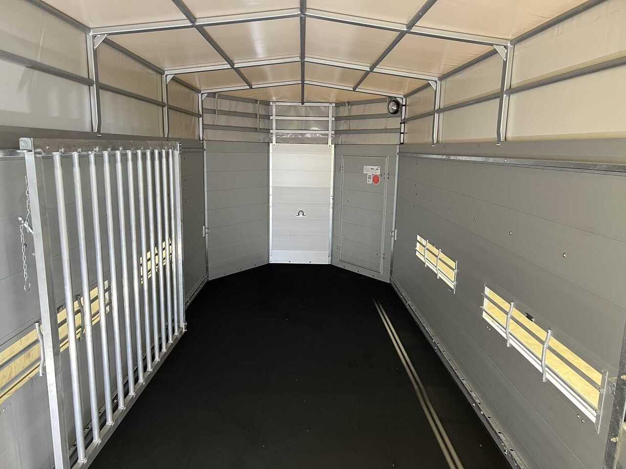 New Livestock trailer BOECKMANN VA 4520/35 Plane Viehanhänger: picture 9