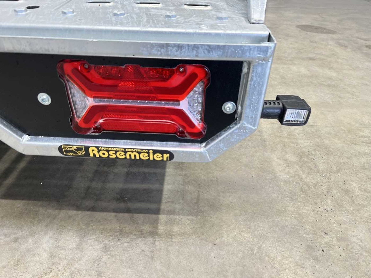 New Autotransporter trailer BRIAN_JAMES T Transporter 231-4520-30-2-10 Autotransporter: picture 10 New Autotransporter trailer BRIAN_JAMES T Transporter 231-4520-30-2-10 Autotransporter: picture 10