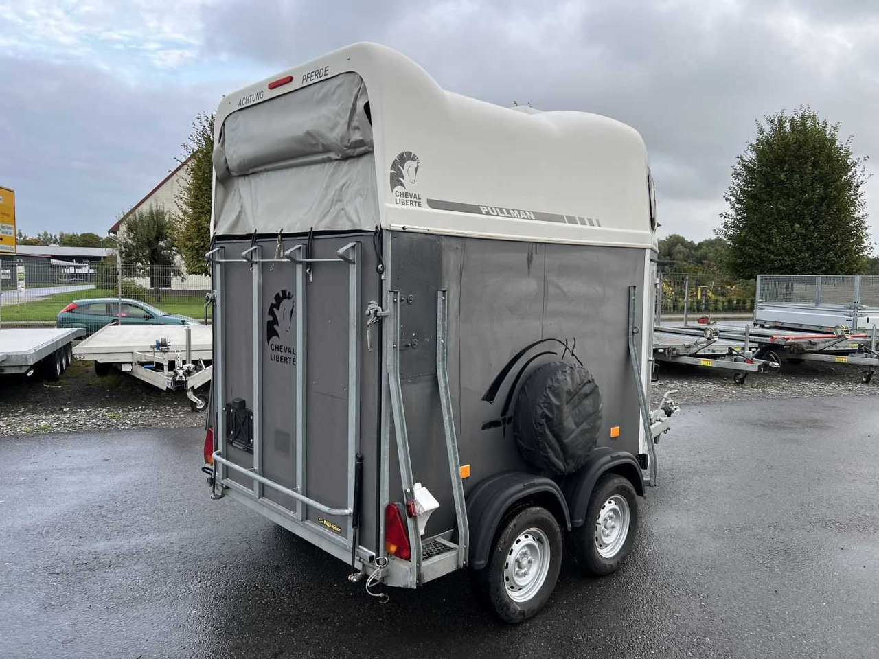 CHEVAL LIBERTE DEBON Pullmann Pferdeanhänger - Horse trailer: picture 3 CHEVAL LIBERTE DEBON Pullmann Pferdeanhänger - Horse trailer: picture 3
