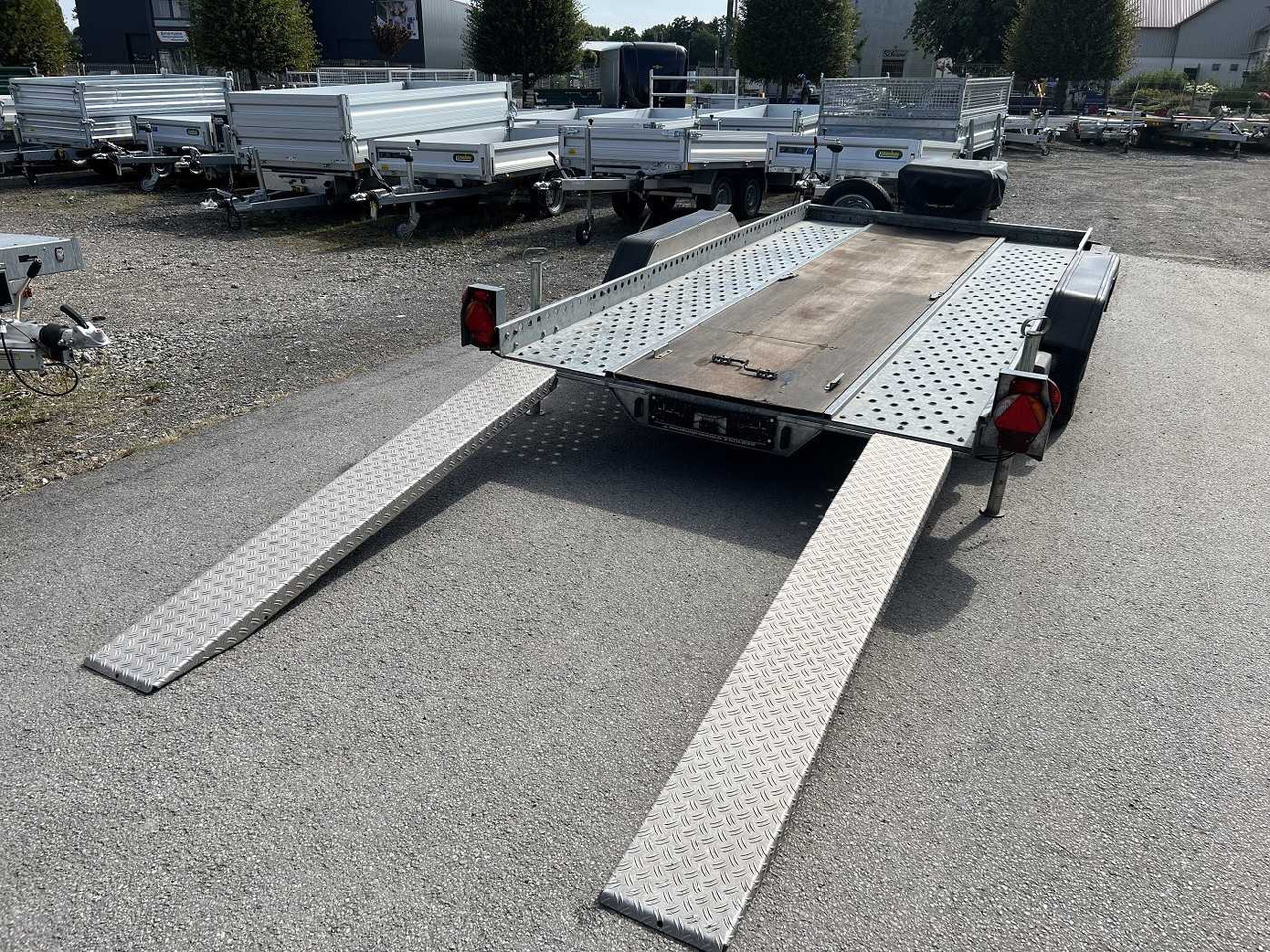 HUMBAUR A1R Autotransporter - Autotransporter trailer: picture 3 HUMBAUR A1R Autotransporter - Autotransporter trailer: picture 3