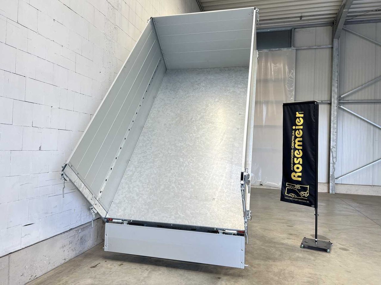 New Tipper trailer SIGG 35 K 33 - T1H Alu-BW Dreiseitenkipper: picture 6
