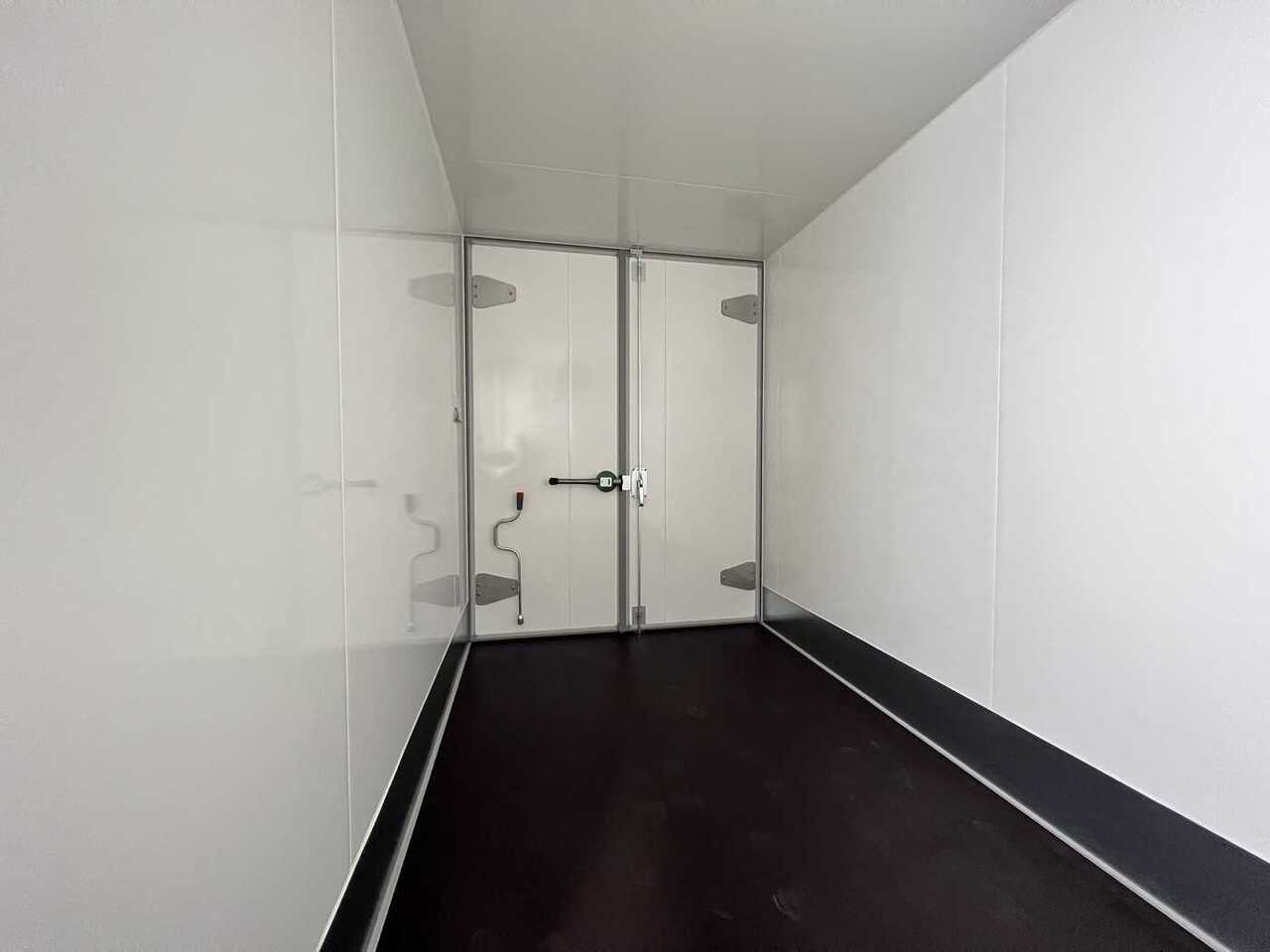 New Refrigerator trailer UNSINN UKT 6C 3015-26-14 Seitentür Kühlanhänger: picture 29