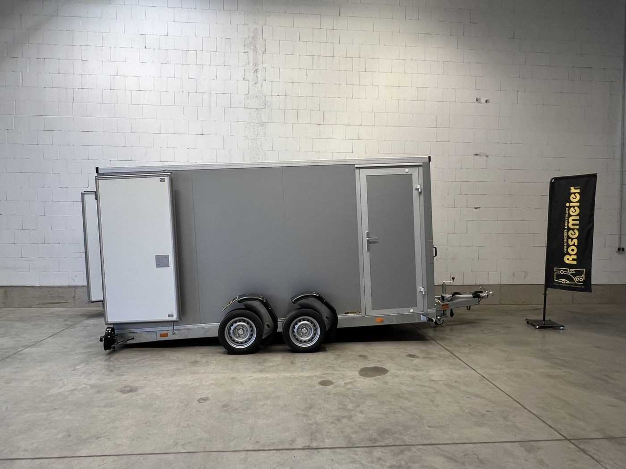 VEZEKO Husky FB K 35.40 EP Tür Kofferanhänger Absenker - Closed box trailer: picture 1 VEZEKO Husky FB K 35.40 EP Tür Kofferanhänger Absenker - Closed box trailer: picture 1