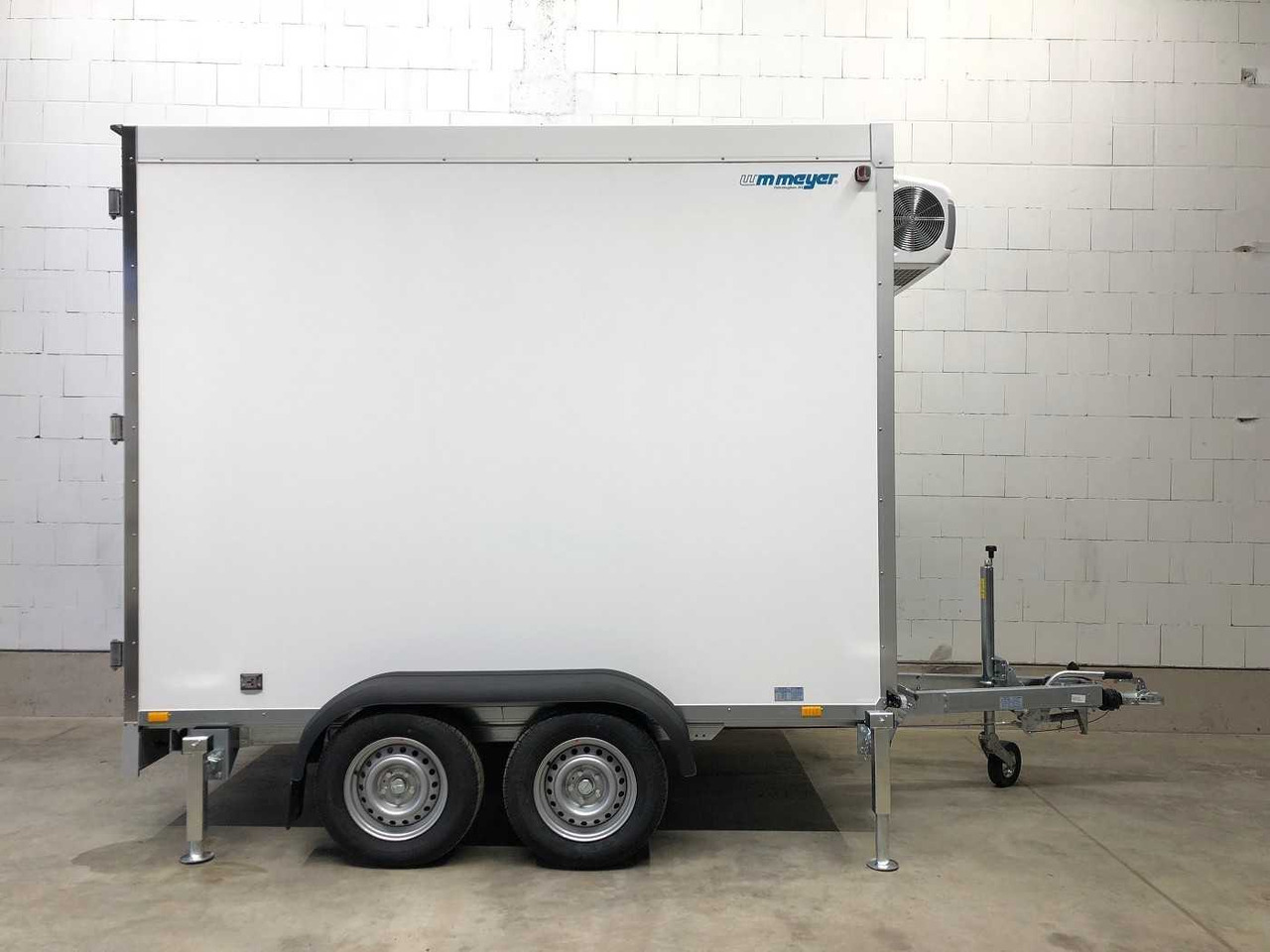 WM MEYER AZK 3030/156 Rohrbahn Tiefkühlanhänger - Refrigerator trailer: picture 1 WM MEYER AZK 3030/156 Rohrbahn Tiefkühlanhänger - Refrigerator trailer: picture 1