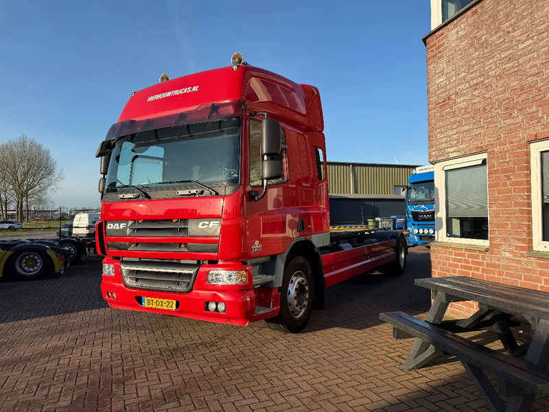 DAF CF 75 CF75-250 4X2 SPACECAB/RENOVA/STEEL/AIR/AIRCO/HOLLAND TRUCK - Container transporter/ Swap body truck: picture 2 DAF CF 75 CF75-250 4X2 SPACECAB/RENOVA/STEEL/AIR/AIRCO/HOLLAND TRUCK - Container transporter/ Swap body truck: picture 2