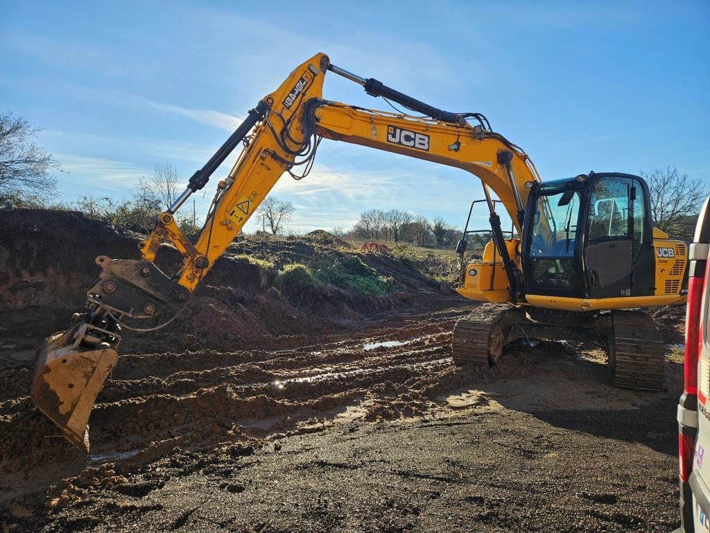 JCB JS 145 LC - Crawler excavator: picture 2 JCB JS 145 LC - Crawler excavator: picture 2