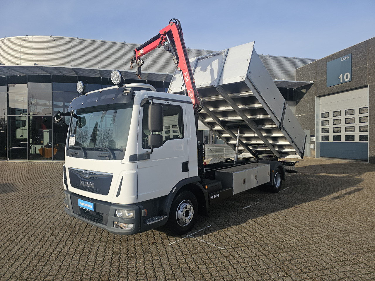 MAN TGL 10.220 - Tipper: picture 1 MAN TGL 10.220 - Tipper: picture 1