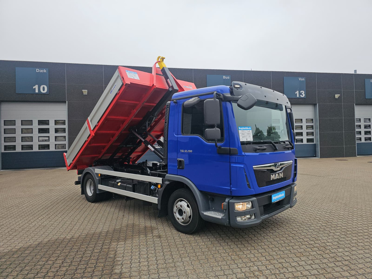 Hook lift truck MAN TGL 12.190 BL: picture 8