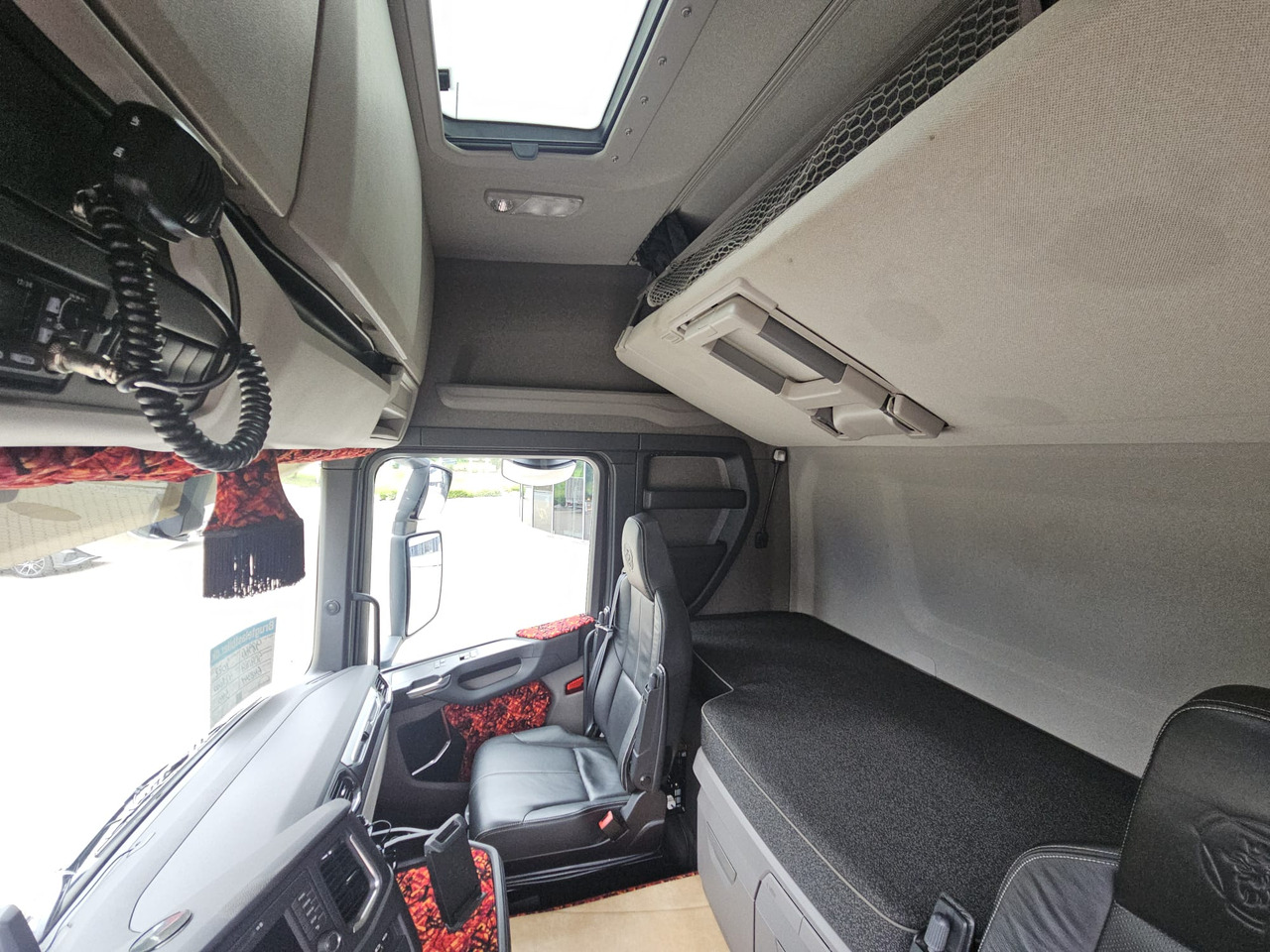 Scania R540 6x2 - Tractor unit: picture 5 Scania R540 6x2 - Tractor unit: picture 5