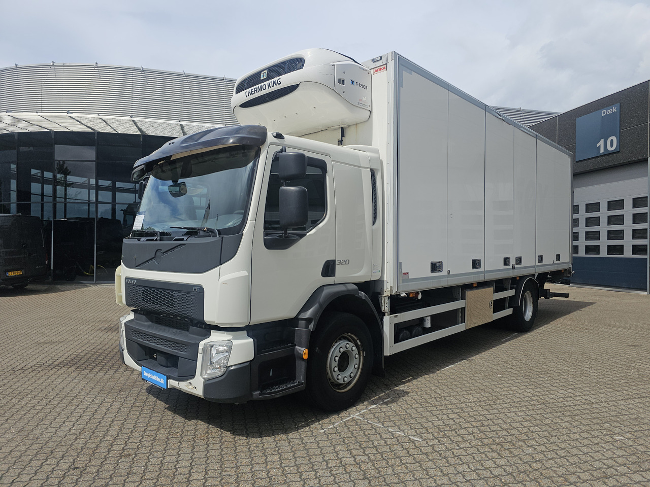 Volvo FE320 - Refrigerator truck: picture 1 Volvo FE320 - Refrigerator truck: picture 1