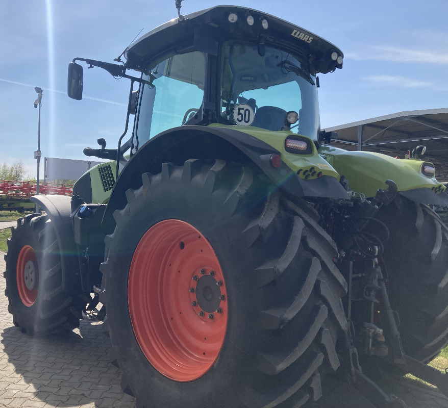 CLAAS Axion 830 CMATIC - Farm tractor: picture 1 CLAAS Axion 830 CMATIC - Farm tractor: picture 1