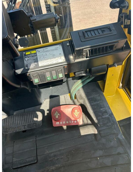 Hyster H2.50XM - LPG forklift: picture 4 Hyster H2.50XM - LPG forklift: picture 4