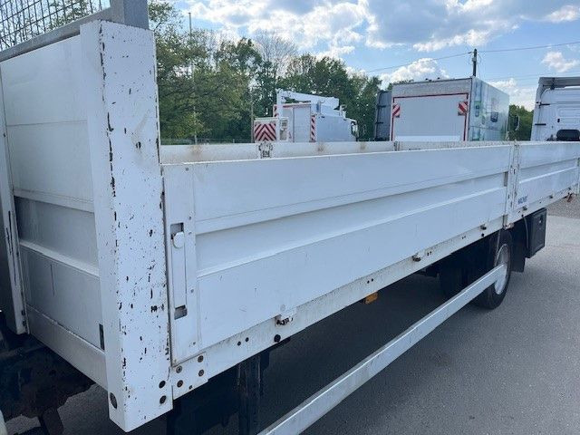 Dropside/ Flatbed truck Mitsubishi Canter FE 85 Pritschenwagen: picture 26