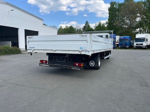 Dropside/ Flatbed truck Mitsubishi Canter FE 85 Pritschenwagen: picture 8
