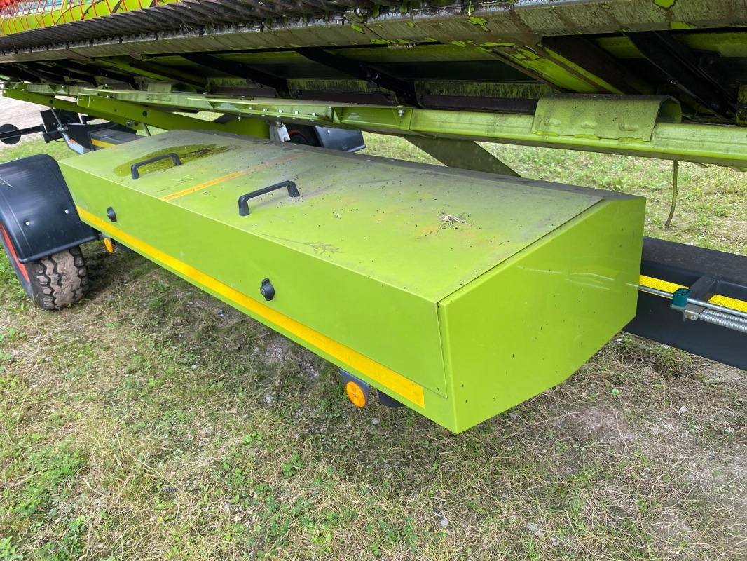 New Combine harvester CLAAS Lexion 6800 mit Vario 930 Schneidwerk: picture 10 New Combine harvester CLAAS Lexion 6800 mit Vario 930 Schneidwerk: picture 10