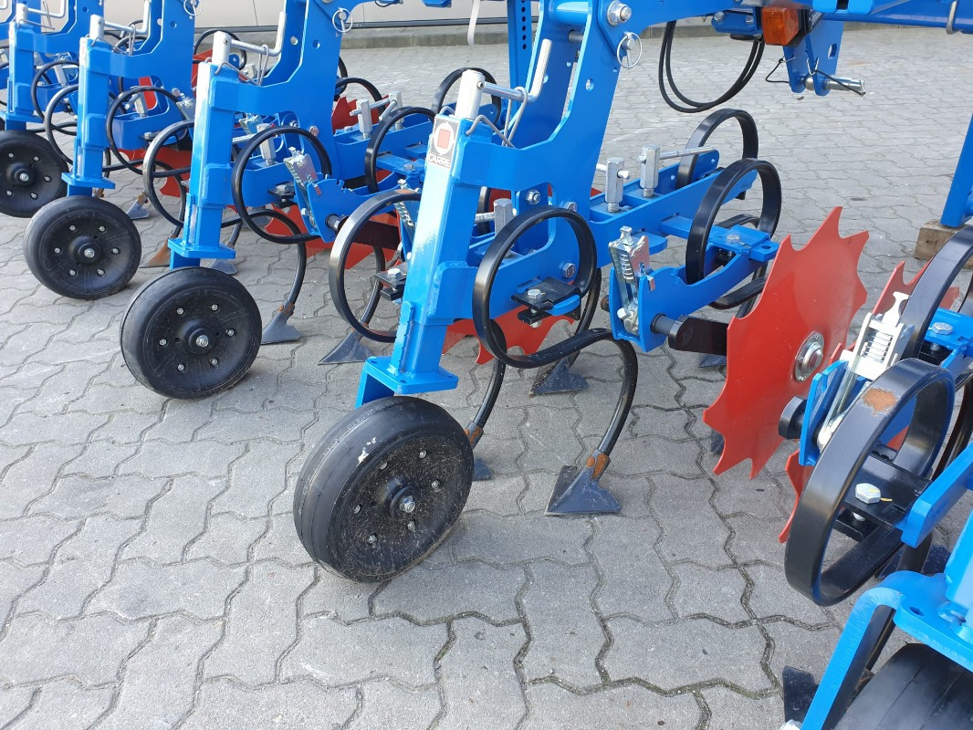 New Soil tillage equipment Carré ECONET F 6R75 HACKE: picture 6